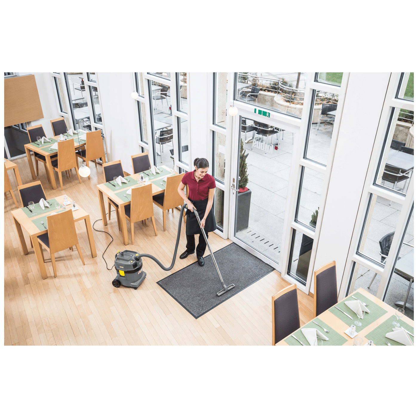 Karcher Usisavač za mokro/suho usisavanje, 1500W, spremnik 22 lit. - NT 22/1 Ap L