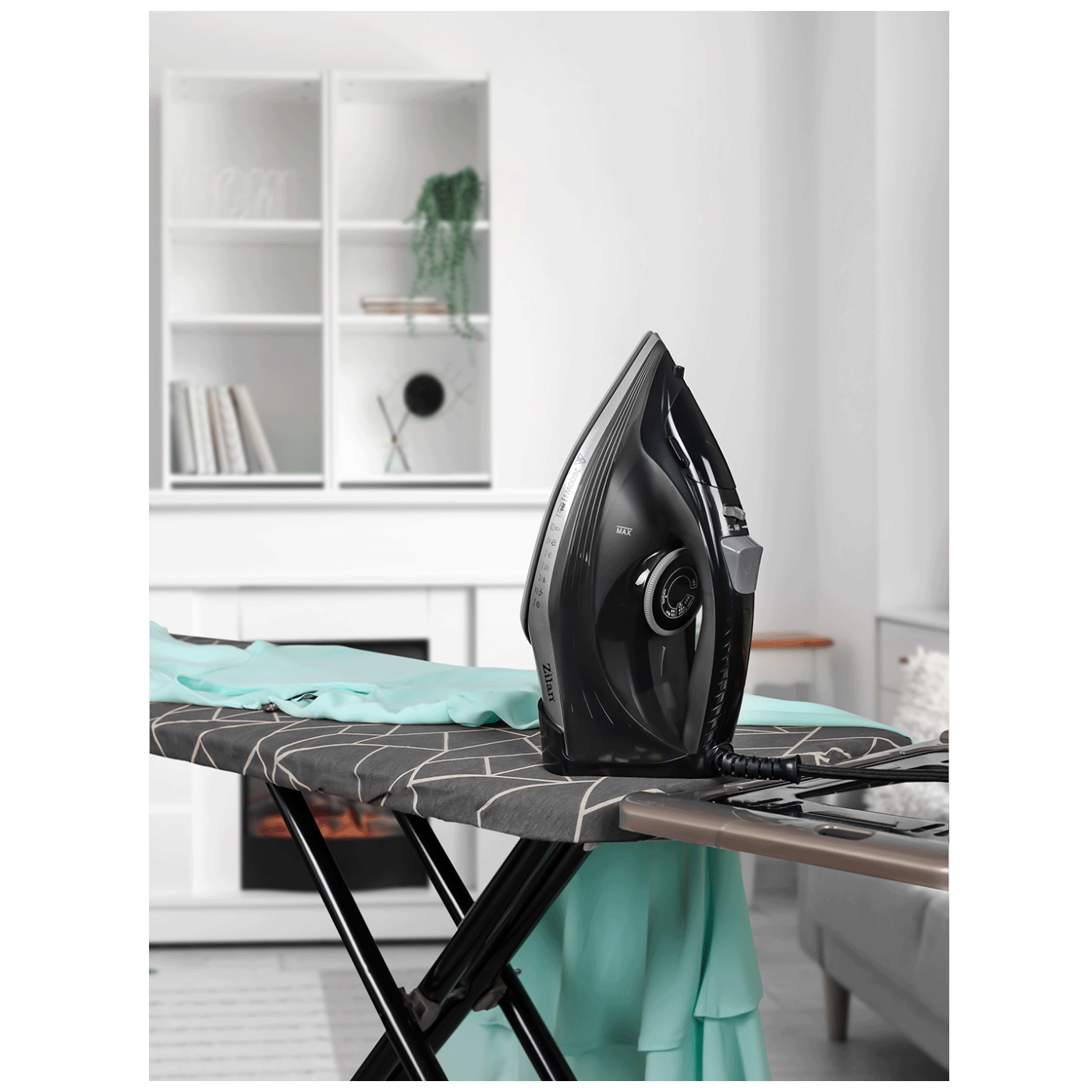 Zilan Pegla na paru, 2600W - ZLN8603