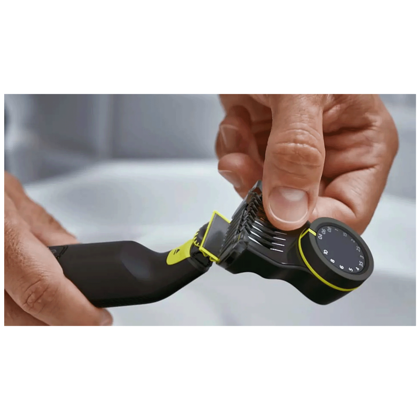 Philips Aparat za brijanje, trimer, Lice i Tijelo, OneBlade Pro - QP6542/15