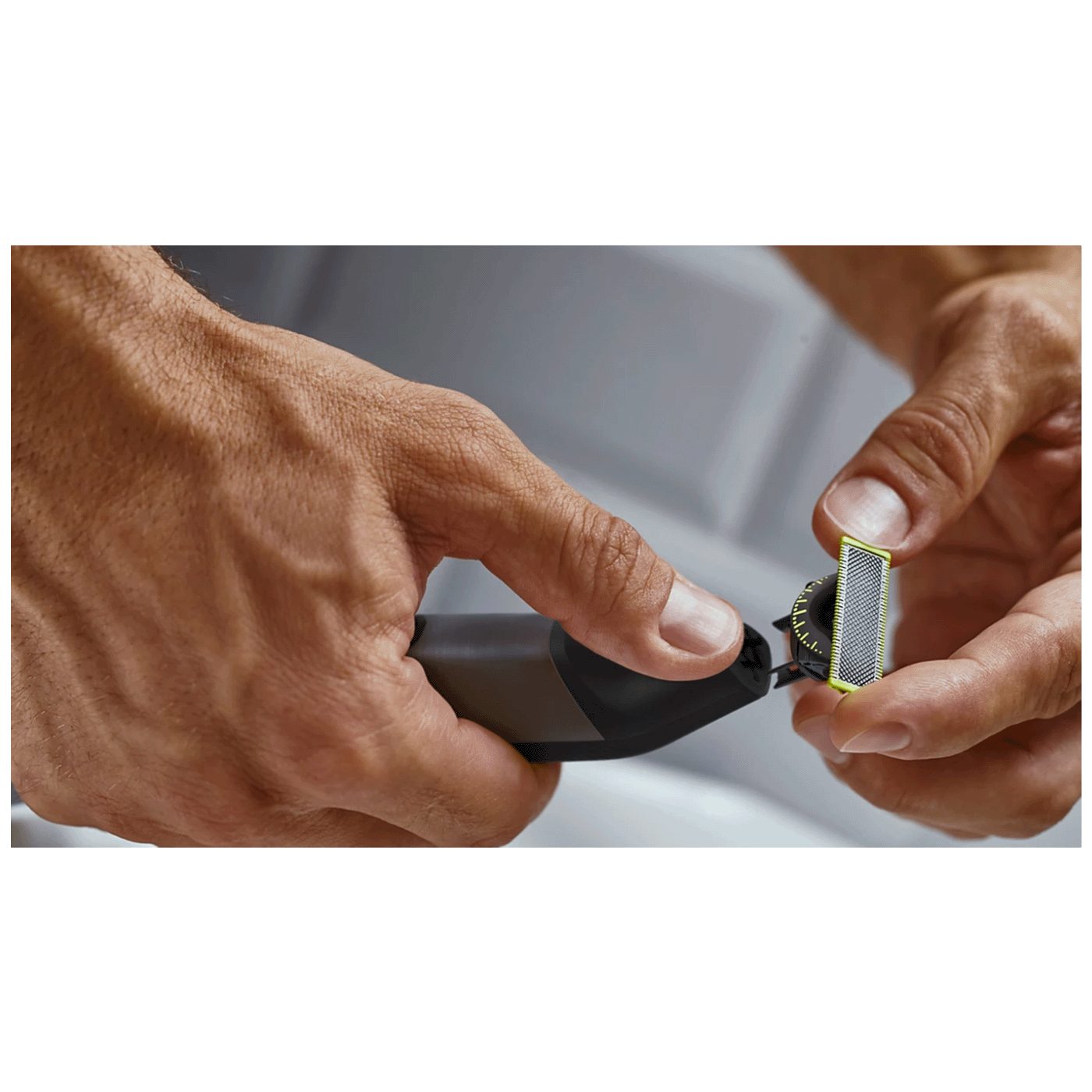 Philips Aparat za brijanje, trimer, Lice i Tijelo, OneBlade Pro - QP6652/61
