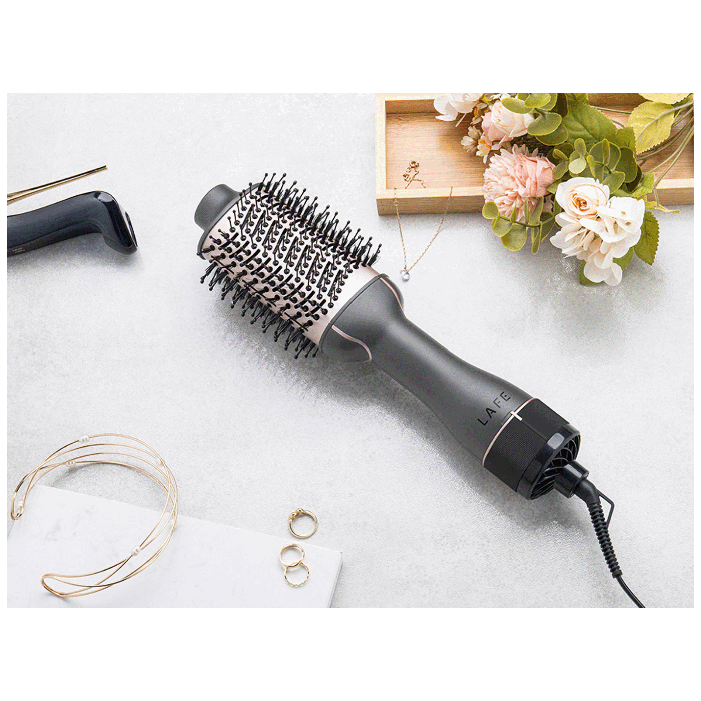 Lafe Cetka za kosu, 1200W - Sleek & Shine Brush