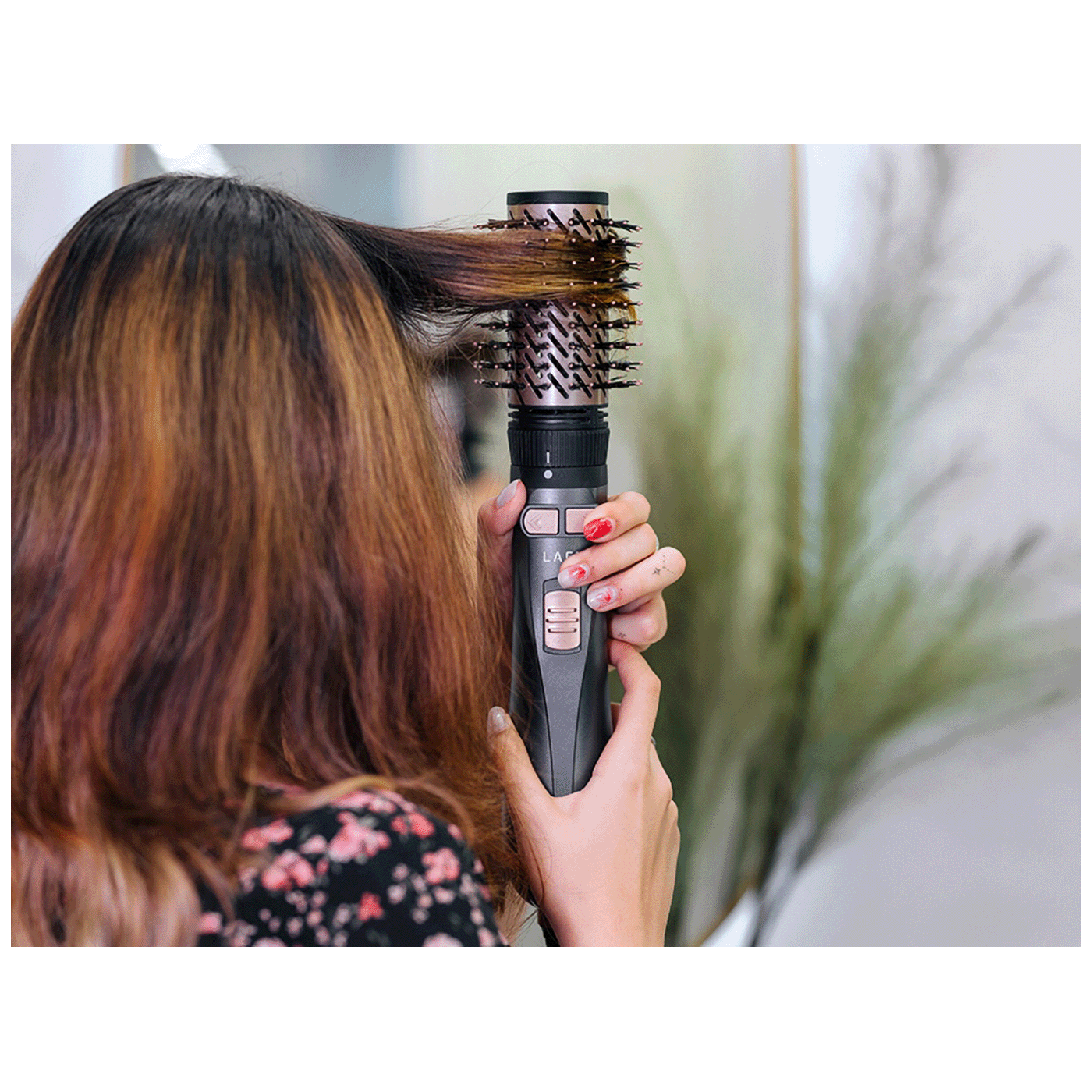 Lafe Rotirajuća četka za kosu, 1200W - Sleek & Shine Styler