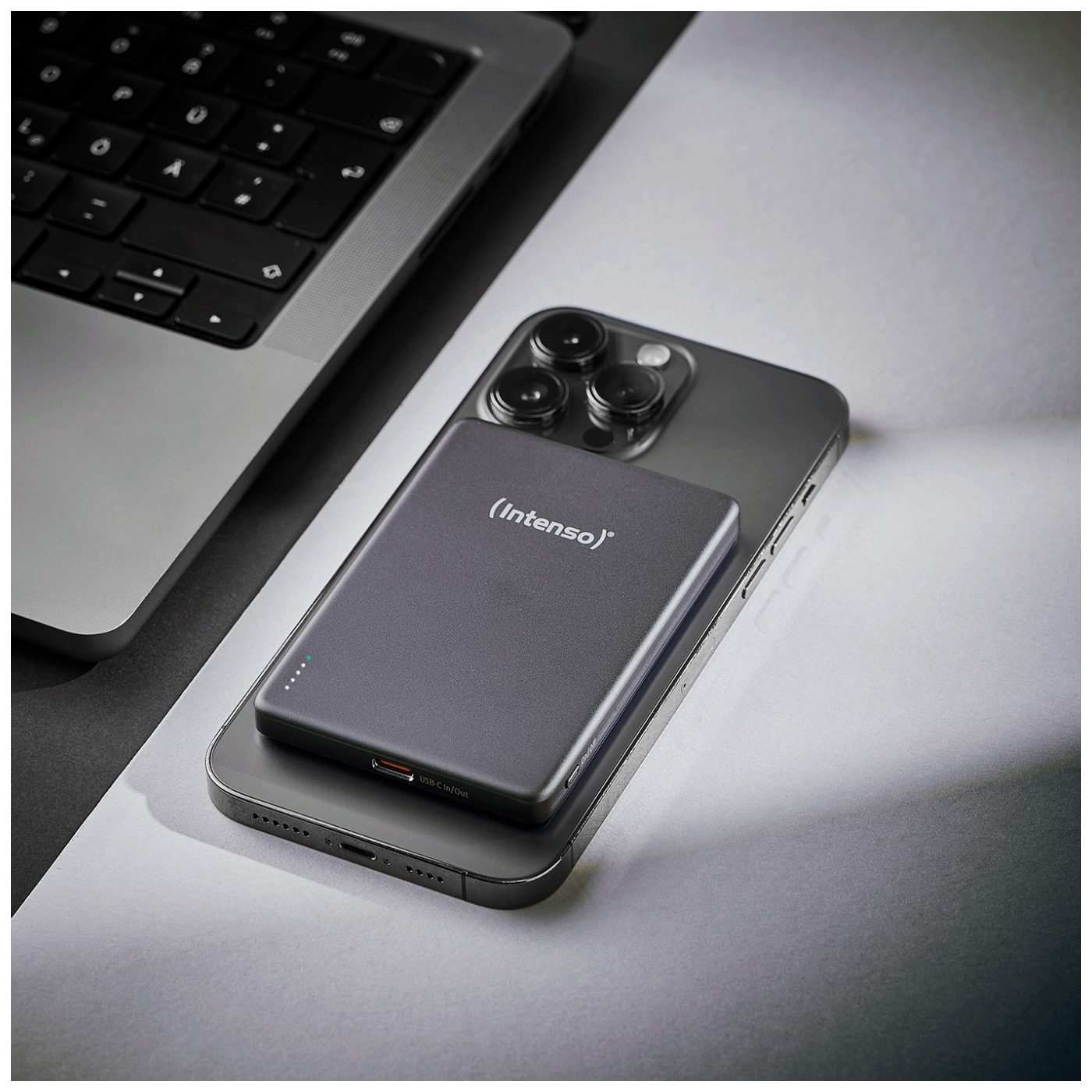 (Intenso) Prijenosni punjač, MagSafe, 5000mAh, bežični, sivi - POWERBANK MW5000 Gray