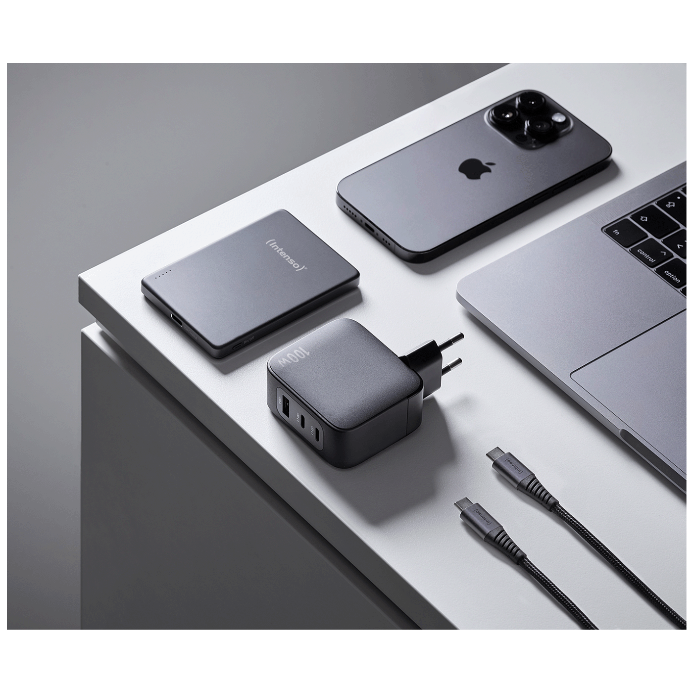 (Intenso) Punjač kučni sa type C kabelom, brzi, 1xUSB-A, 2xUCB-C, 100W - Adapter W100ACC GaN + C520C Cable