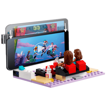 Lego Kino u Heartlake Cityju, LEGO Friends