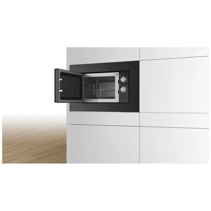 Bosch Ugradbena mikrovalna pećnica, 800 W, kapacitet 20 l, crna - BEL620MB3