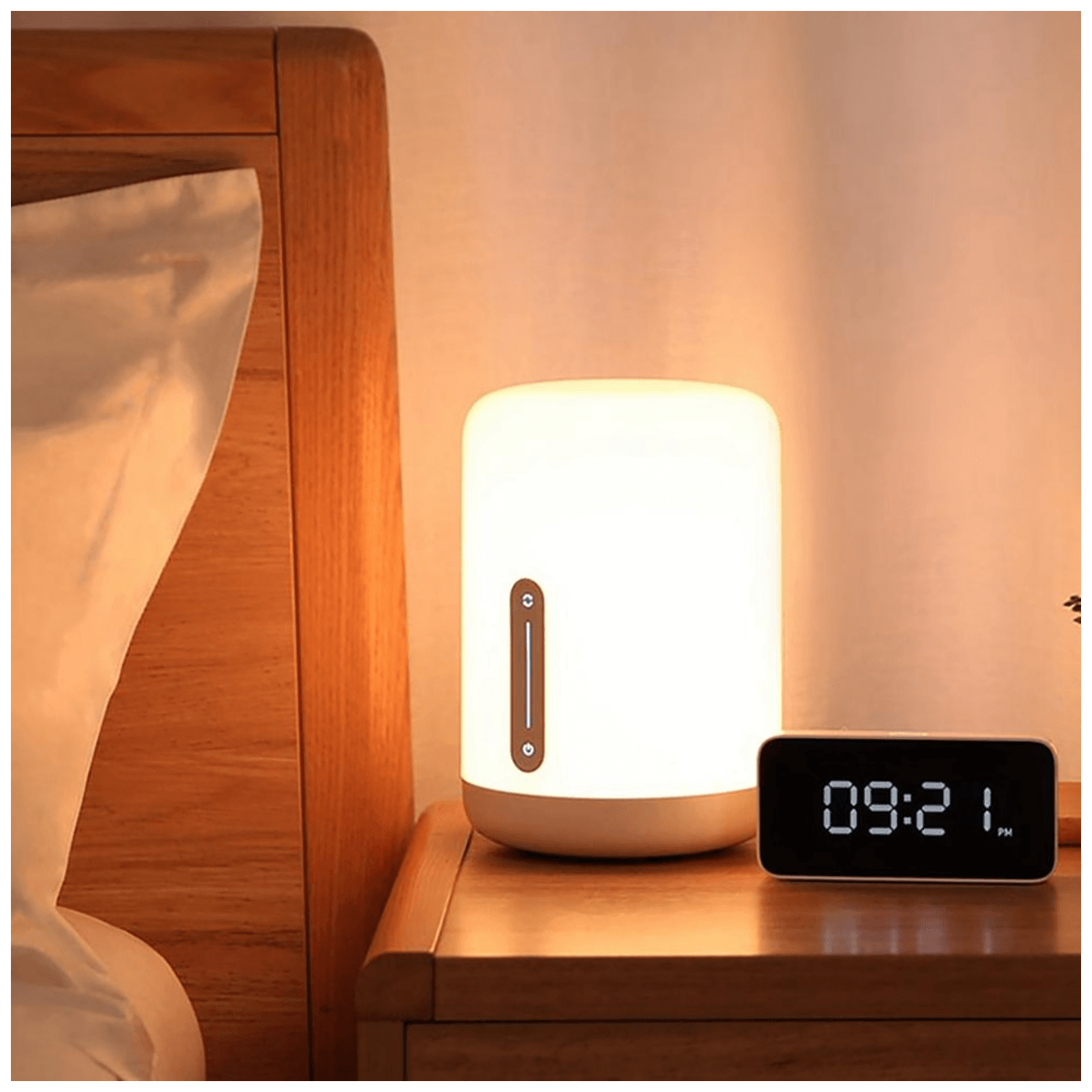 Xiaomi Pametna lampa , LED, stolna, 9W, 400lm - Mi Bedside Lamp 2 EU