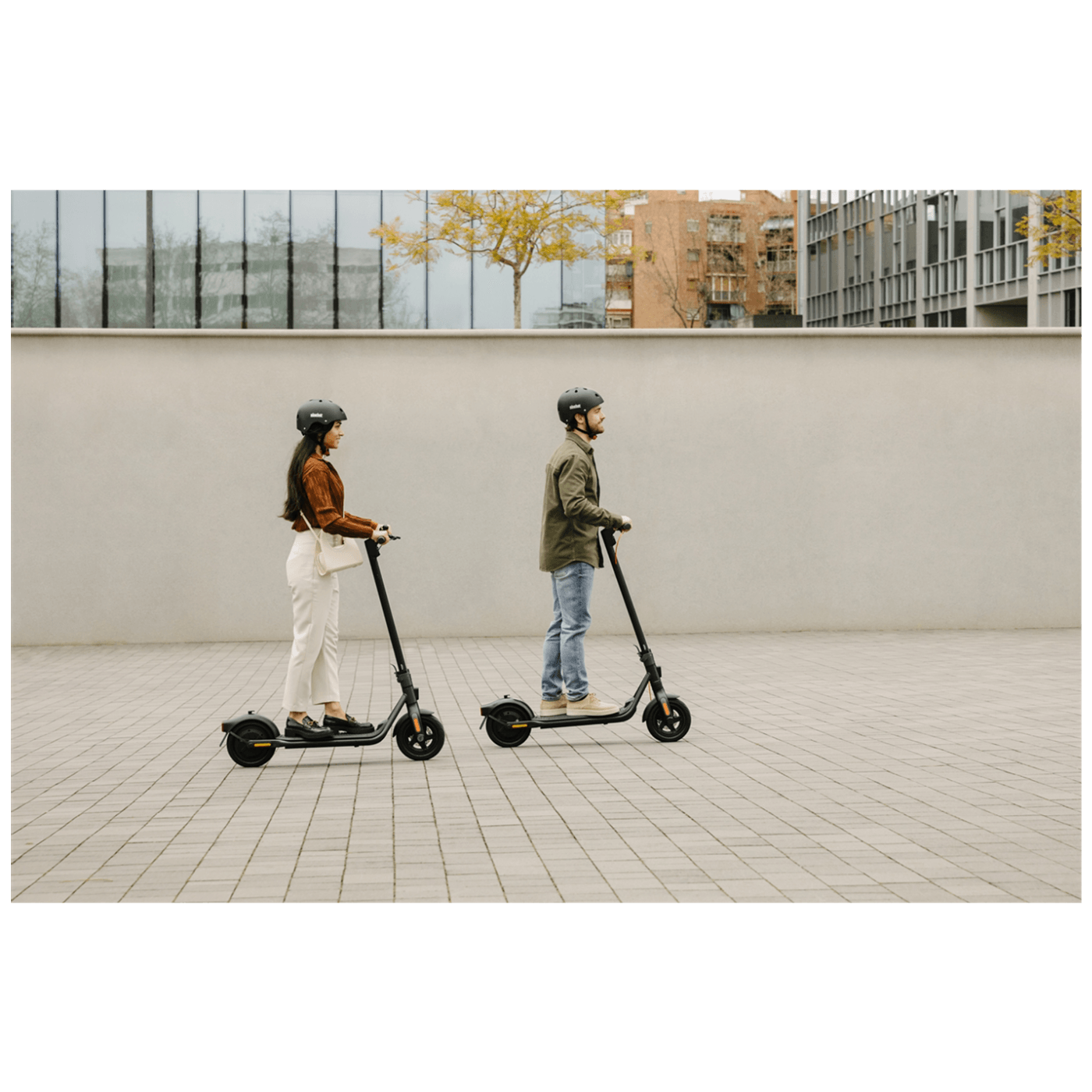 Segway Električni Romobil, 25 km/h, Domet do 40 km - F2 (AA.05.12.01.0003)