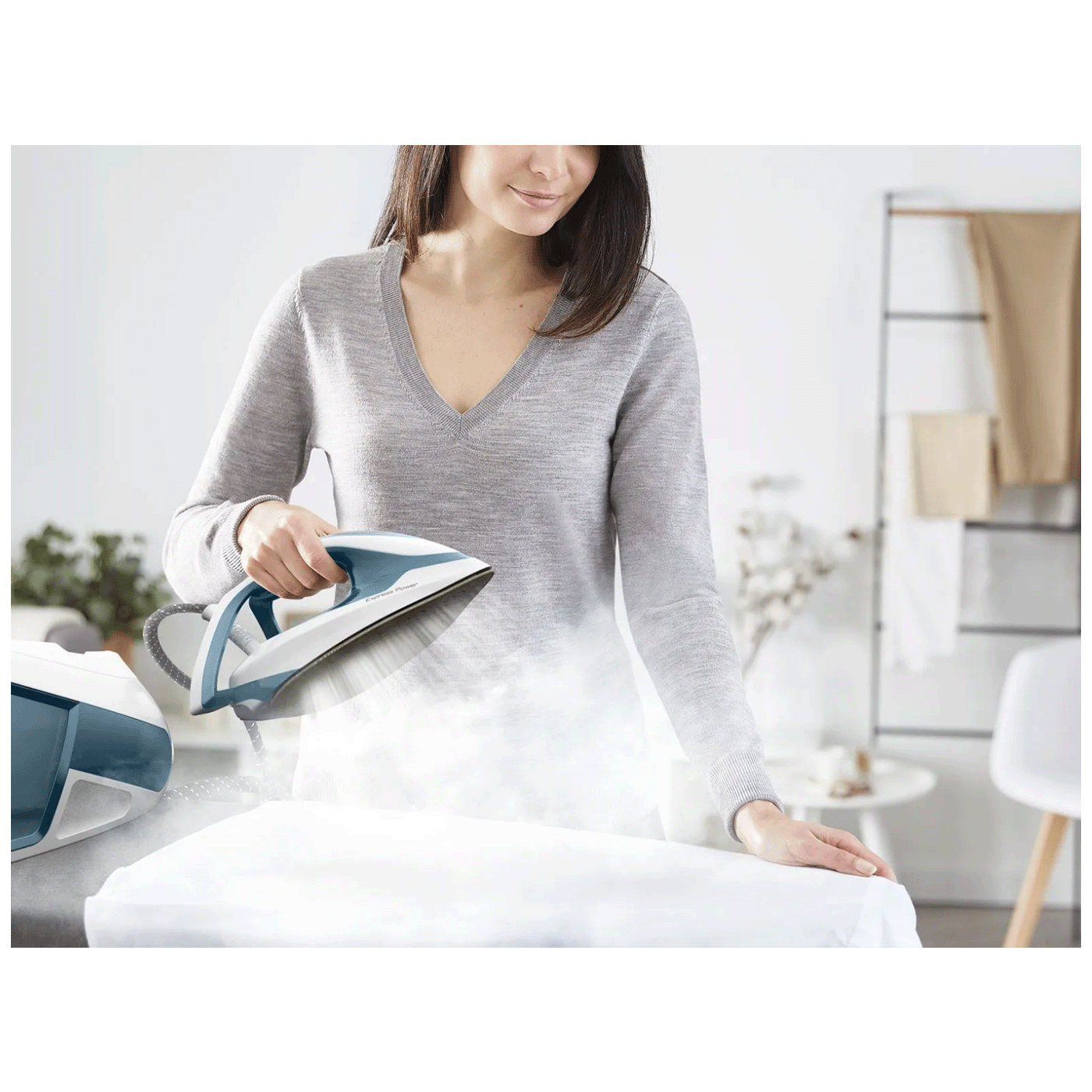 Tefal Pegla sa parnom postajom, 2800W, Express Power - SV8111E0
