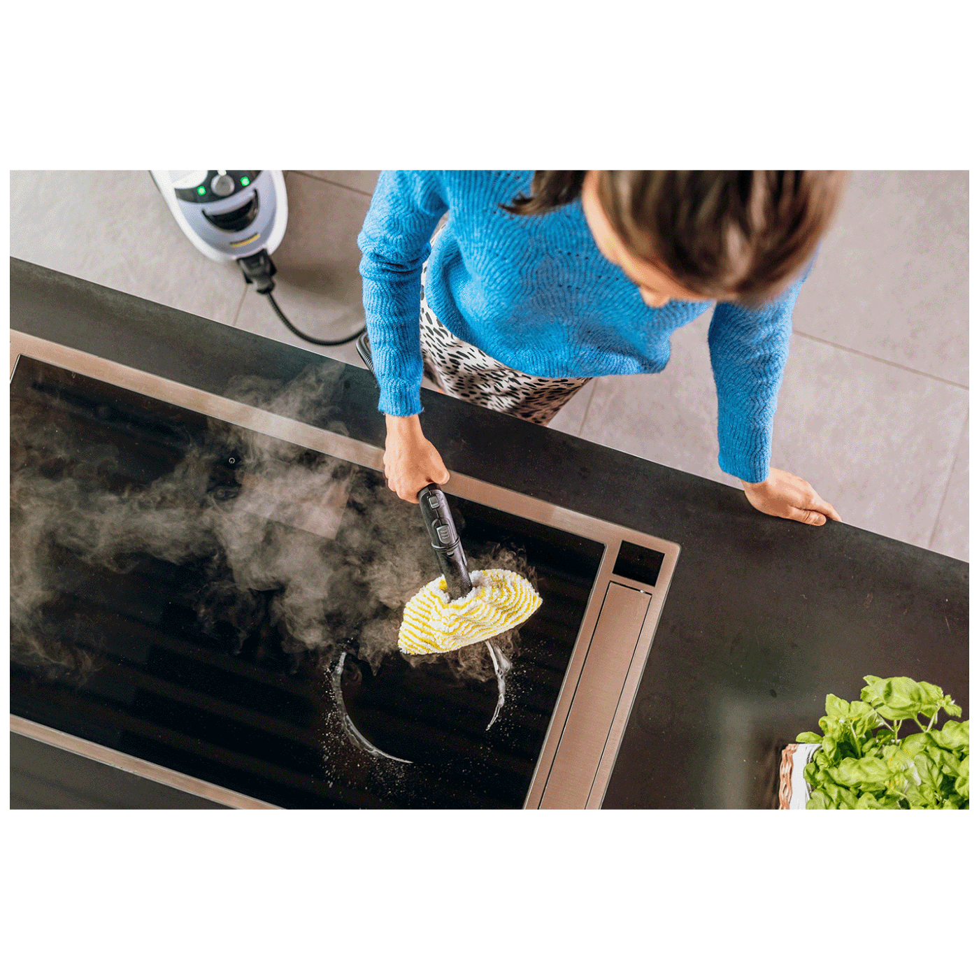 Karcher Parni čistač sa peglom pod pritiskom na paru, 2250W - SC 5 EasyFix Iron