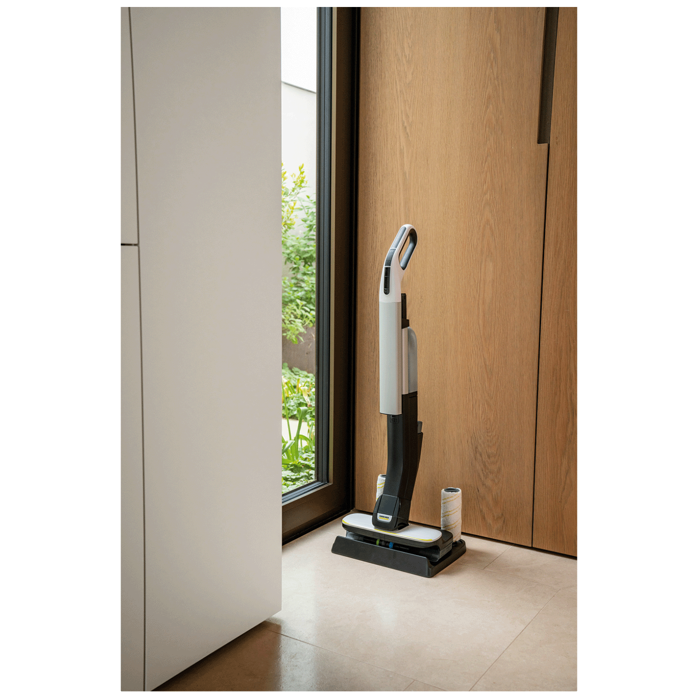 Karcher Čistač podova, akumulatorski, Li-Ion baterija 2Ah - FC 4-4