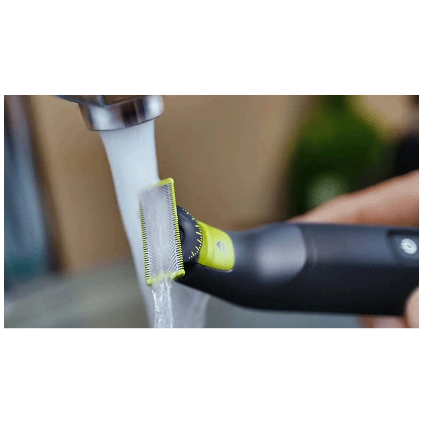 Philips Aparat za brijanje, trimer, Lice i Tijelo, OneBlade Pro - QP6542/15