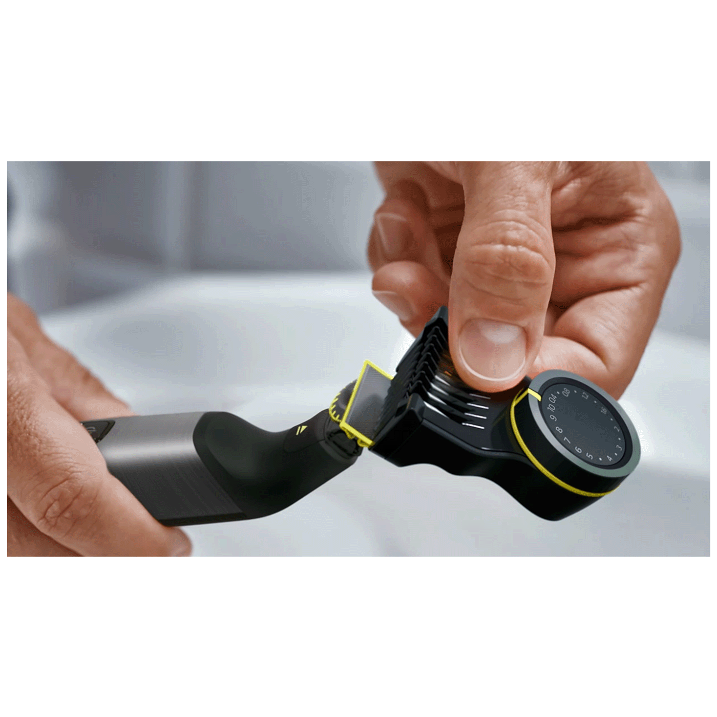 Philips Aparat za brijanje, trimer, Lice i Tijelo, OneBlade Pro - QP6652/61