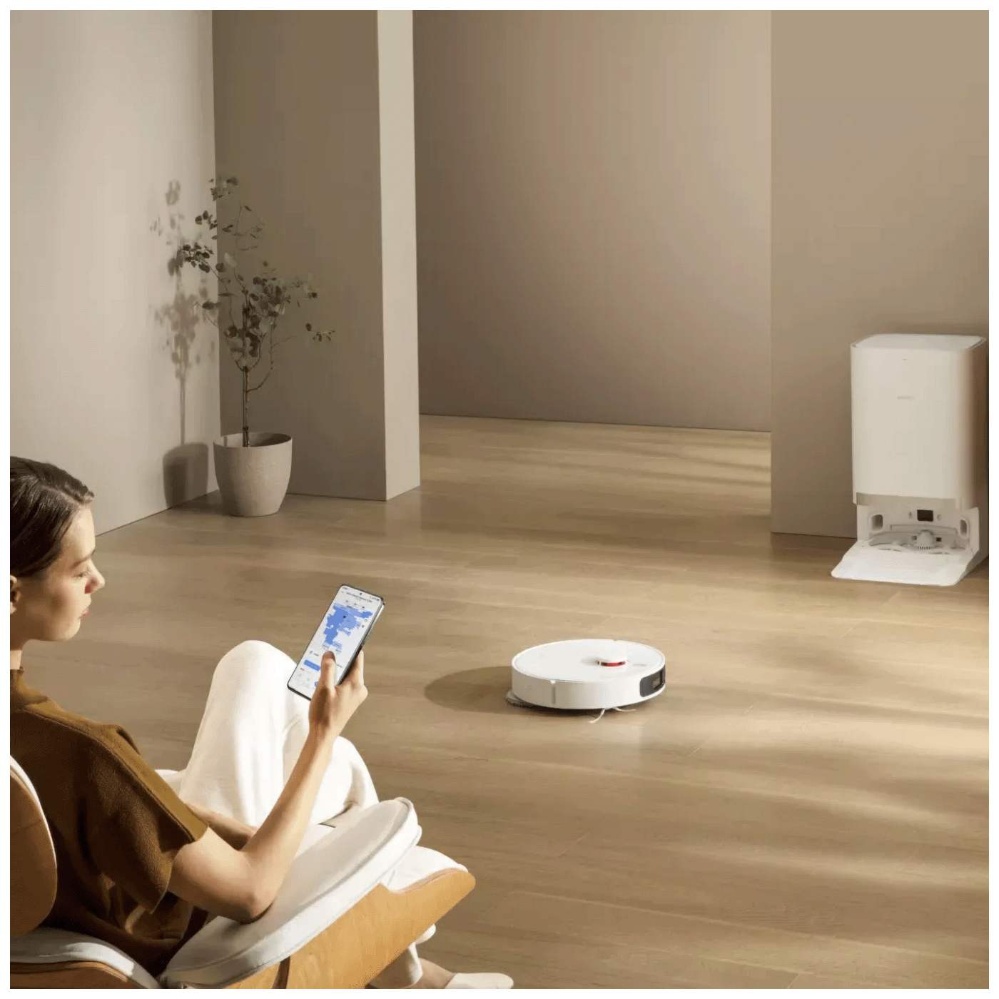 Xiaomi Robot usisavač sa stanicom za samopražnjenje, 5200 mAh, WiFi - Mi X20+