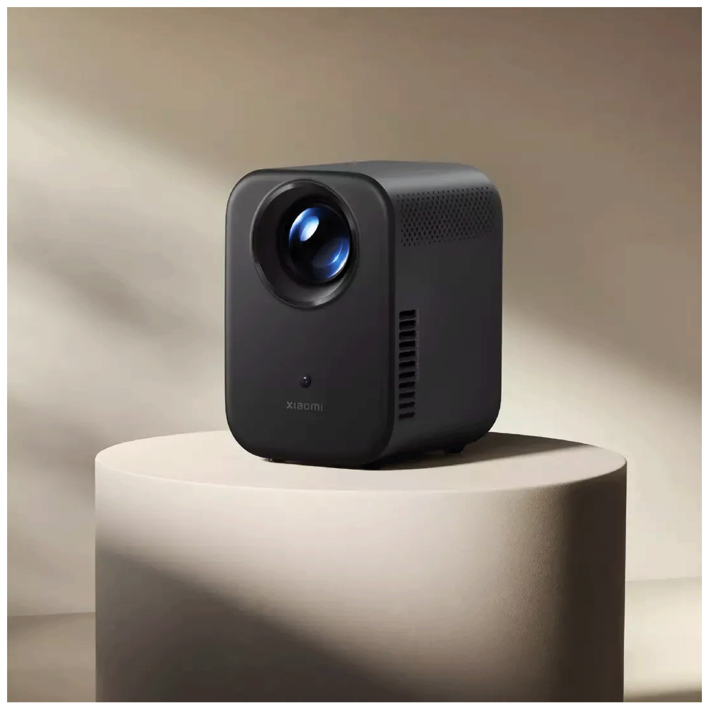 Xiaomi Pametni projektor, Full HD, Android TV, WiFi 2.4 / 5 GHz, BT - Mi Smart Projector L1