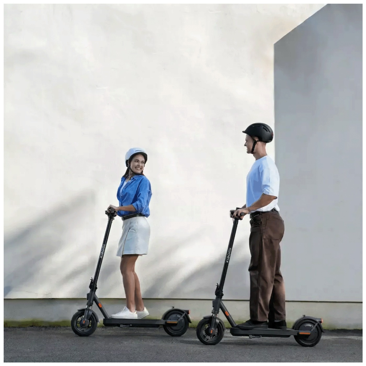 Xiaomi Električni Romobil , 10" točkovi, 25km/h, Domet do 45 km - Mi Electric Scooter Elite