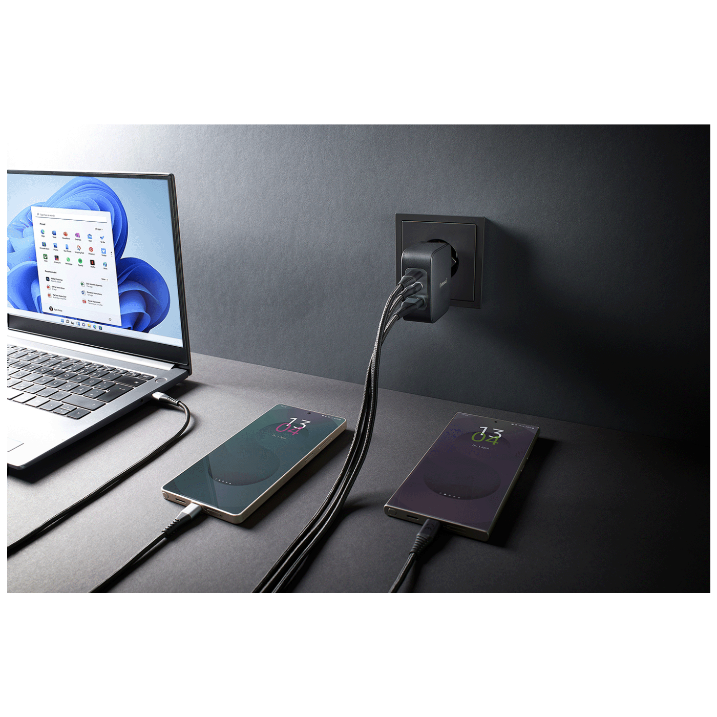(Intenso) Punjač kučni sa type C kabelom, brzi, 1xUSB-A, 2xUCB-C, 100W - Adapter W100ACC GaN + C520C Cable