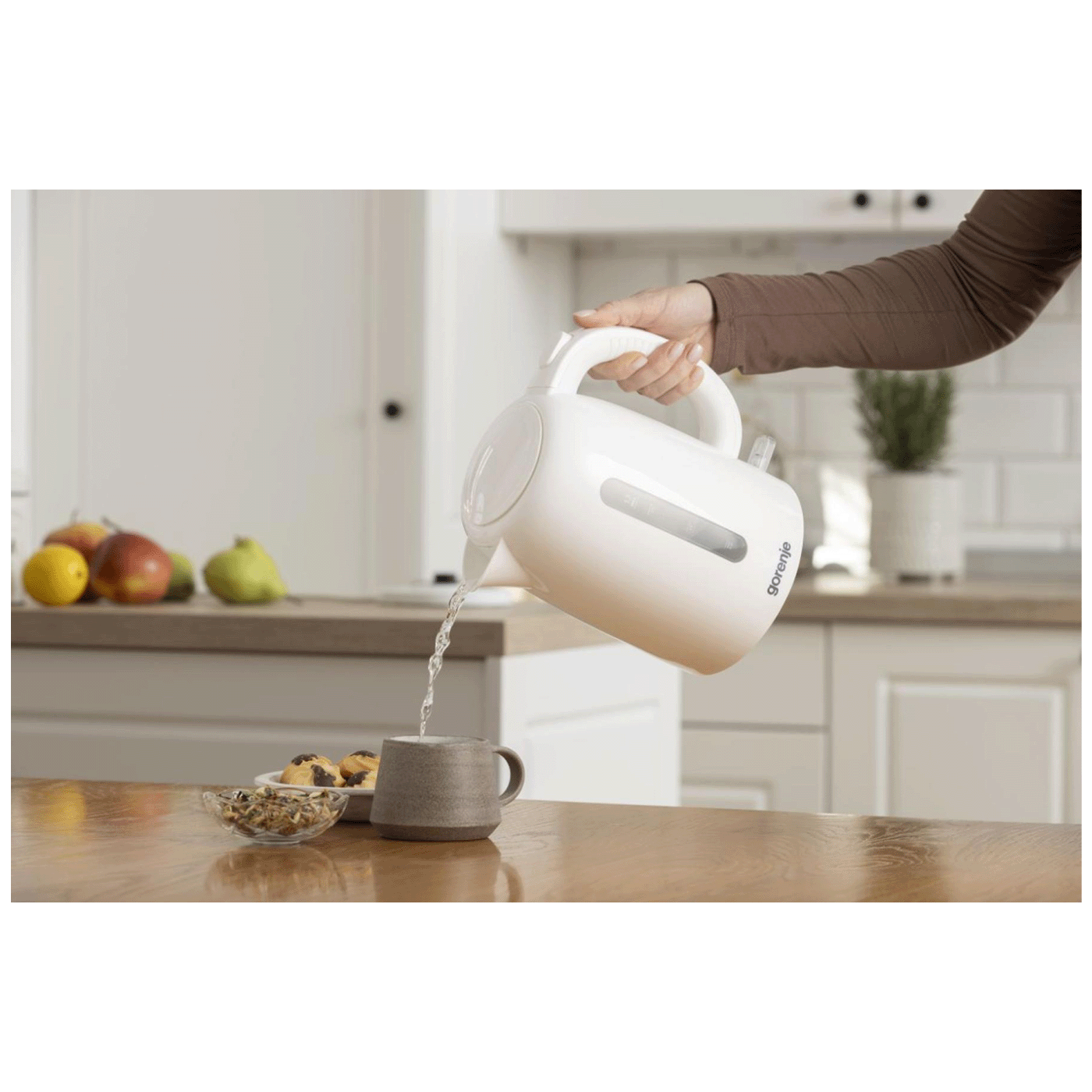 Gorenje Kuhalo za vodu 1,7l, 2200W, bijela boja - K17W