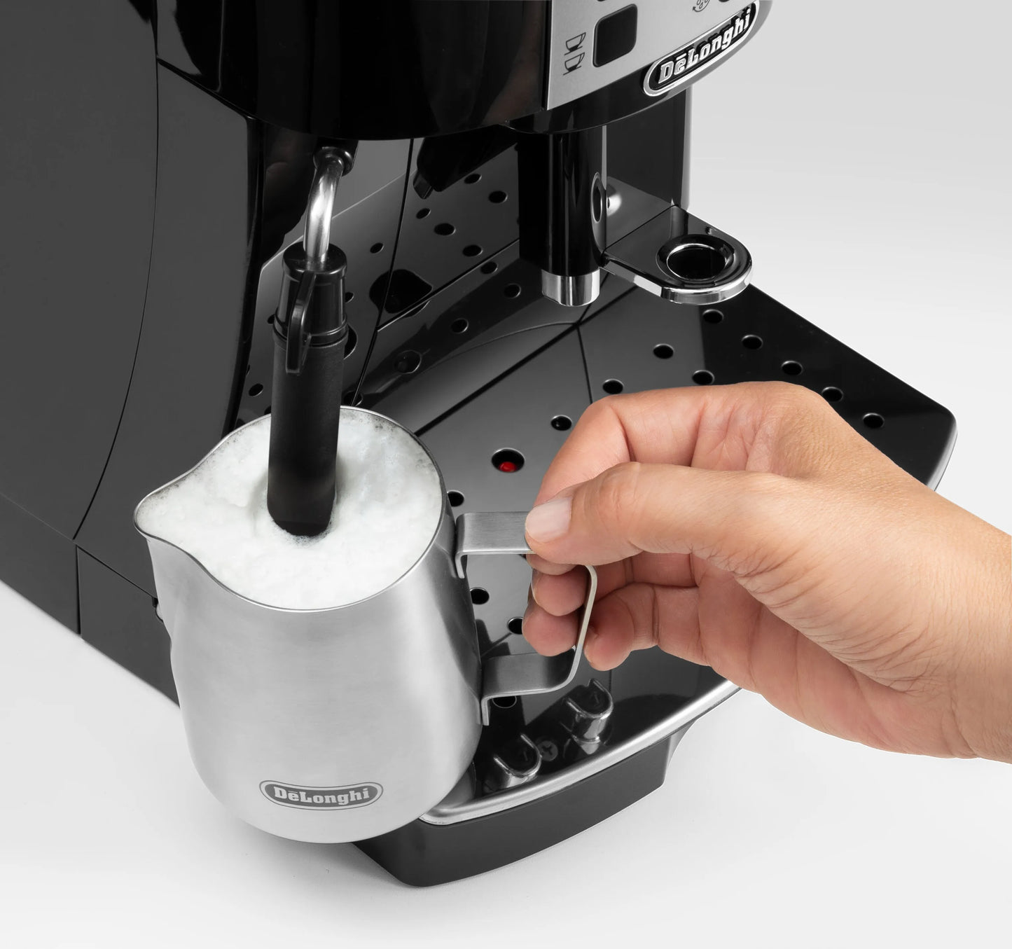 DeLonghi Magnifica S ECAM 22.115.B - Automatski aparat za kavu