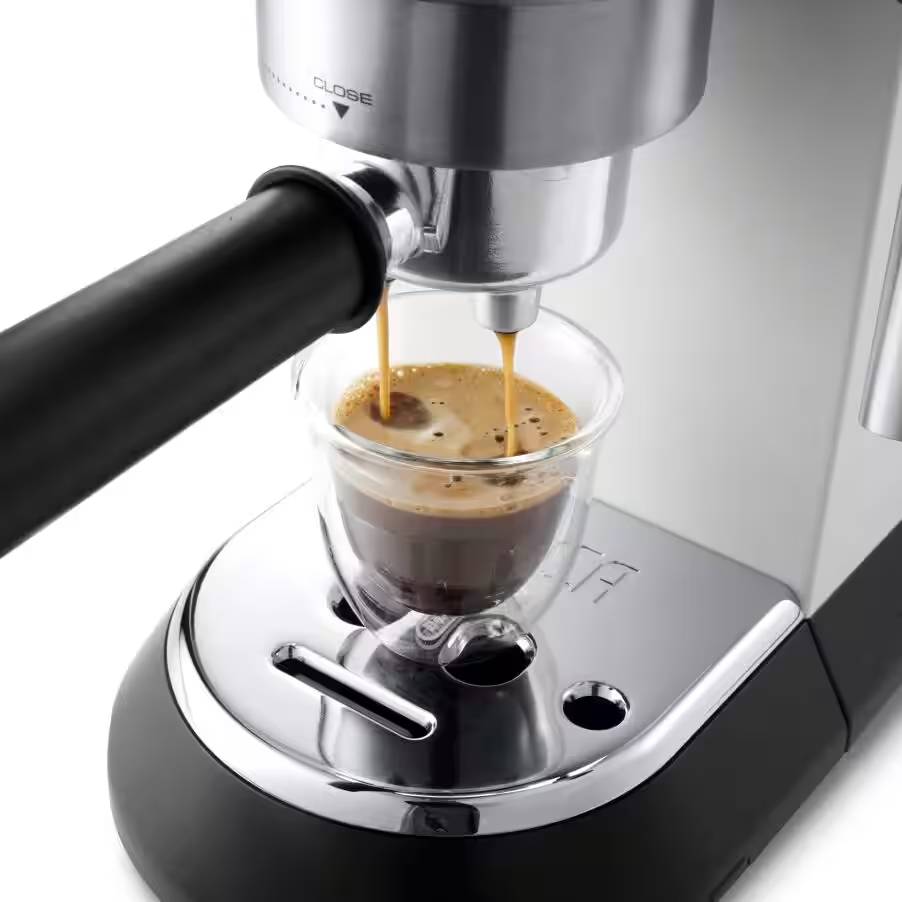 DeLonghi Dedica Style EC 685.W - Aparat za espresso bijeli
