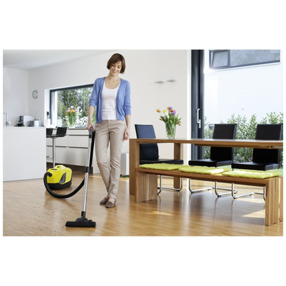 Karcher Usisavač sa vodenim filterom, 900W - DS 5.800