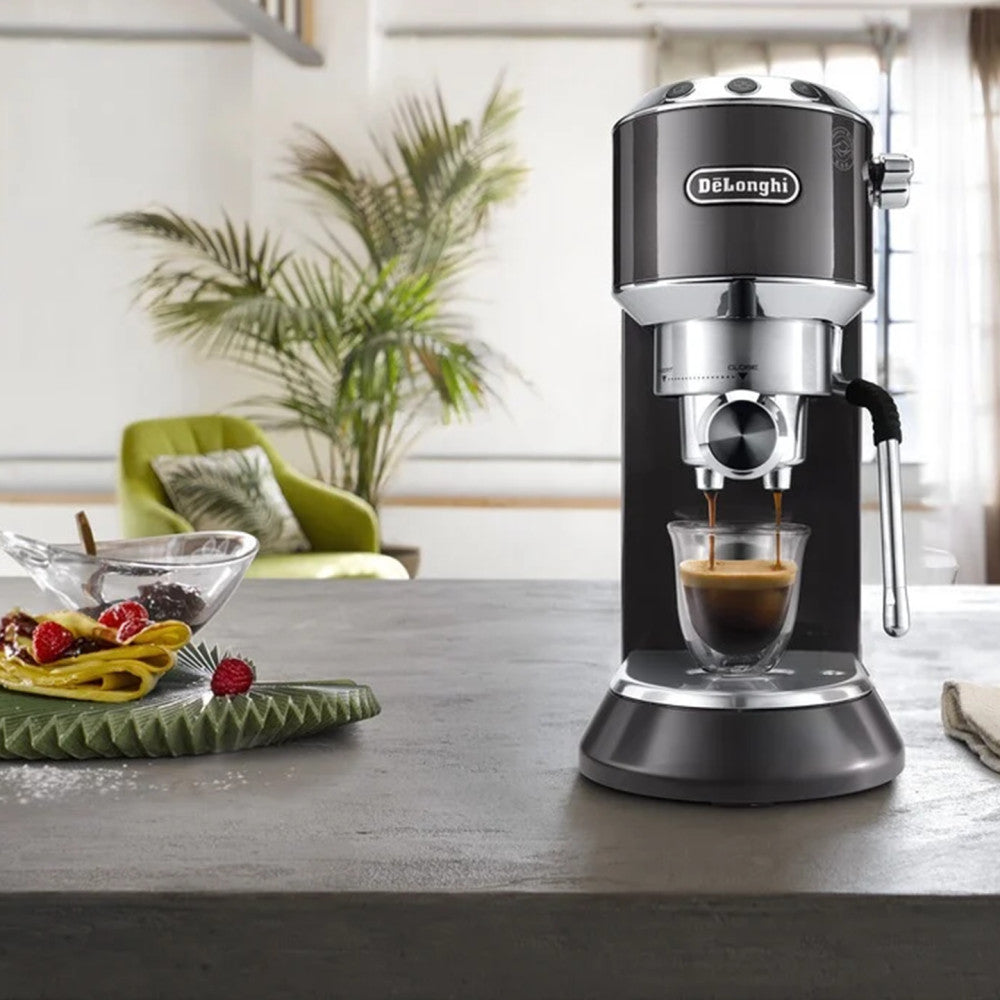 DeLonghi Dedica Arte EC885.GY - Aparat za espresso sivi